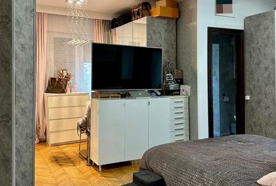 Casă individuală cu 7 camere cu Teren 190 Mp în Dorobanți - 11