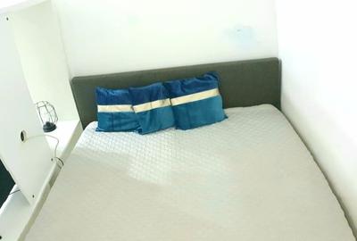 Garsonieră decomandată în Păcii