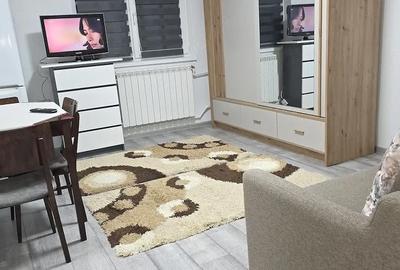 Garsonieră decomandată în Central - 15