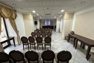 Spațiu comercial, de 150 mp, în P-ța Maria - 3