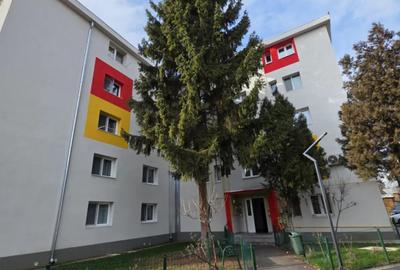 Apartament cu 3 camere decomandat în Central - 1