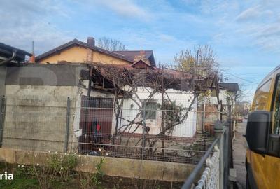 Casă cu 2 camere în Central