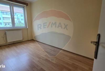 Apartament cu 3 camere în Central - 4