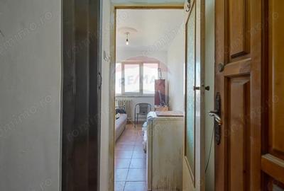 Garsonieră nedecomandată în Tractorul - 2