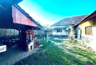 Casă cu 4 camere cu Teren 1712 Mp în Finiș - 15