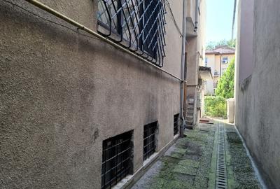 Investiție - 2 camere la mansardă 18 mp + pod 166 mp + teren 60 mp / comision 0% - 21