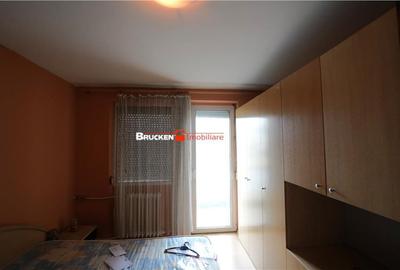 Apartament cu 4 camere decomandat în Rogerius - 3