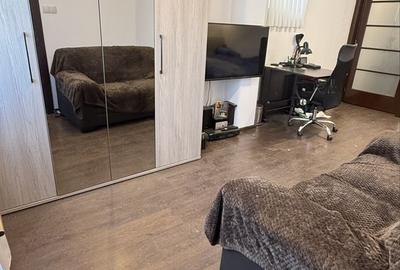 Garsonieră semidecomandată în Romană - 4