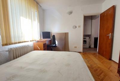 Apartament cu 3 camere decomandat în 1 Decembrie 1918 - 9