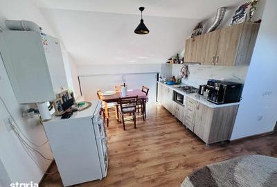 Apartament cu 3 camere în Central - 1