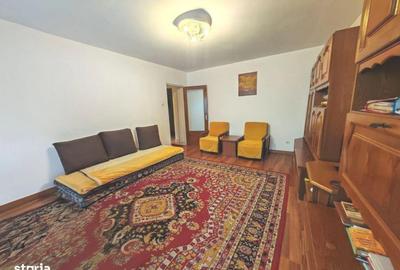 Apartament cu 4 camere decomandat în Rahova - 12