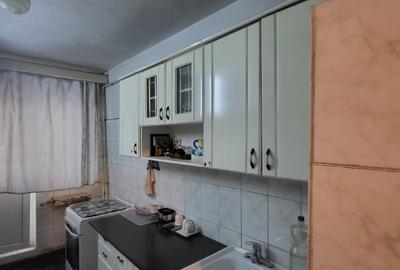 Apartament 3 camere decomandat Micro 18 - 16