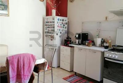 Casă cu 6 camere cu Teren 350 Mp în Central - 15
