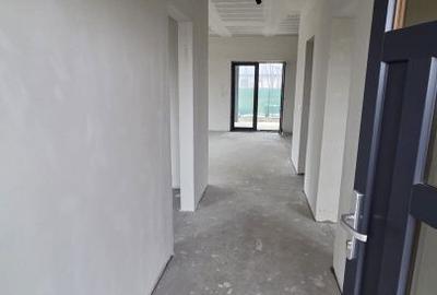 Casă cu 3 camere cu Teren 450 Mp în Lazuri - 12