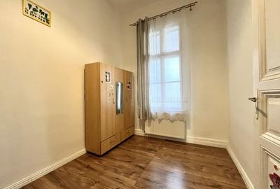 Un apartament care îți oferă orașul la un pas și vedere la Bega - 13