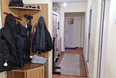 Apartament cu 3 camere decomandat în Tomis Nord - 9