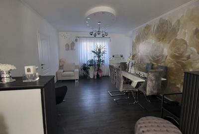 Casă individuală cu 6 camere cu Teren 680 Mp în Central - 3