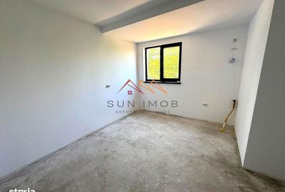 Casă cu 4 camere decomandat în Central - 6