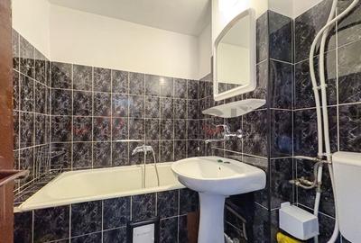 4 camere decomandate etaj intermediar Piata Ion Mester - 7