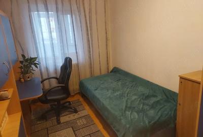 Apartament cu 3 camere decomandat în Păcurari - 4