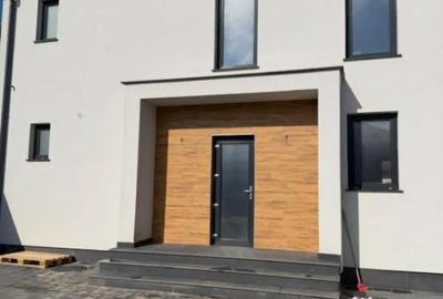 Spațiu comercial, de 180 mp, în Central - 6