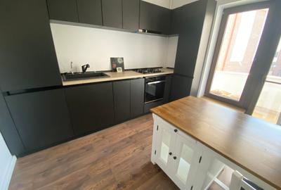 Apartament cu 2 camere decomandat, mobilat în Decebal - 8