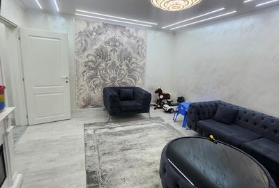 Vânzare apartament 3 camere  strada deleni - 18