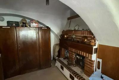 Casă cu 6 camere cu Teren 450 Mp în Aluniș - 16