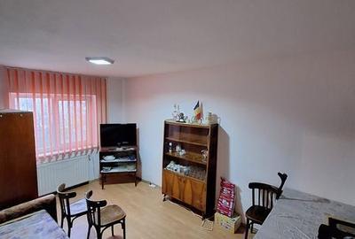 Apartament cu 3 camere în Astra - 6