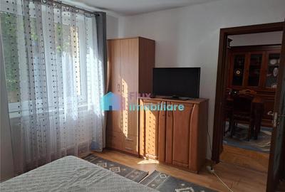 Apartament cu 2 camere zona centrala renovat recent - 4