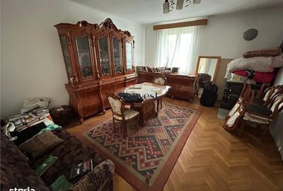 Casă cu 5 camere cu Teren 1000 Mp în Titulescu - 9