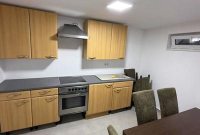 Apartament cu 3 camere semidecomandat în Florești - 4