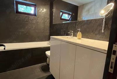 Apartament cu 3 camere decomandat în Central - 8