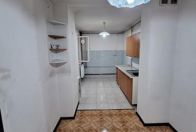 Apartament cu 2 camere decomandat în Circumvalațiunii