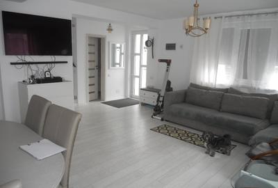 Casă cu 4 camere cu Teren 250 Mp în Domnești - 13