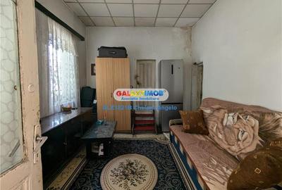 Casă cu 3 camere cu Canalizare în Parcul Carol - 3