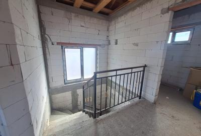 Urgent!Oferta de vanzare casa finisata in exterior, Dezmir, 171900 Eur - 4