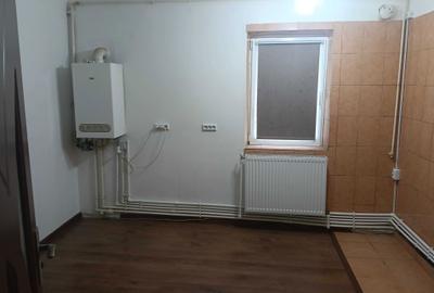 Apartament cu 2 camere semidecomandat în Central - 4