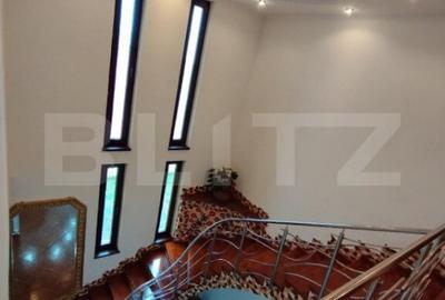 Casă cu 5 camere cu Teren 1200 Mp în Central - 18