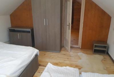 Casă cu Teren 1000 Mp în Râșca