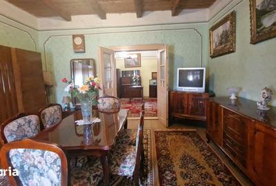 Casă cu 4 camere cu Teren 1439 Mp în Bocsig - 11