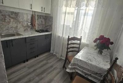 De vanzare in zona Obor garsoniera - 1