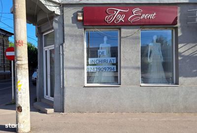 Spațiu comercial, de 80 mp, în Central - 3