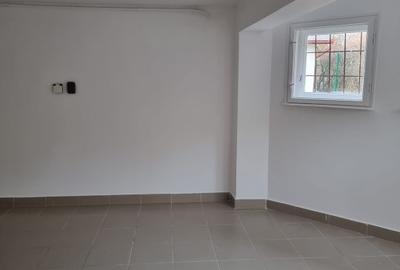 Vila de 688 mp, 700mp teren, 10 parcari, garaj de 60mp - 11