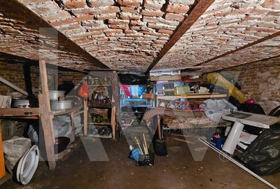Casa individuala compusa din doua apartamente, cu teren liber de 540 mp - 14