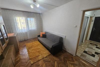 Resita, 1 Cam. Mobilat+Utilat, Micro 3 - 11