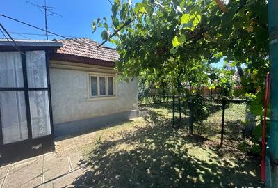 Casa batraneasca spa?ioasa + teren de vanzare, total 480mp - 3