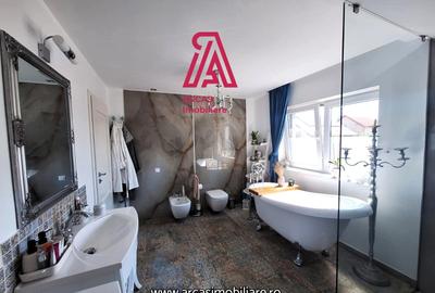 Casa modernă cu 6 camere și garaj , zona Veterani - 4