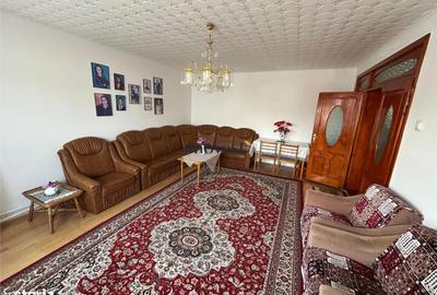 Casă cu 4 camere în Băbești - 3