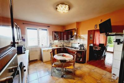 Casă individuală cu 4 camere cu Canalizare în Europa - 5